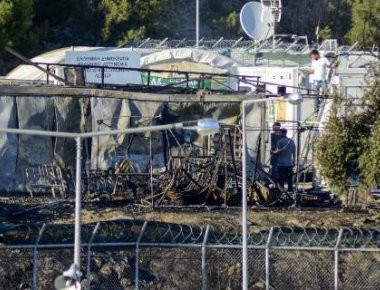Λέσβος: 44χρονος συνελήφθη για συμμετοχή σε βιαιοπραγίες κατά εγκαταστάσεων και αστυνομικών δυνάμεων στη Μόρια